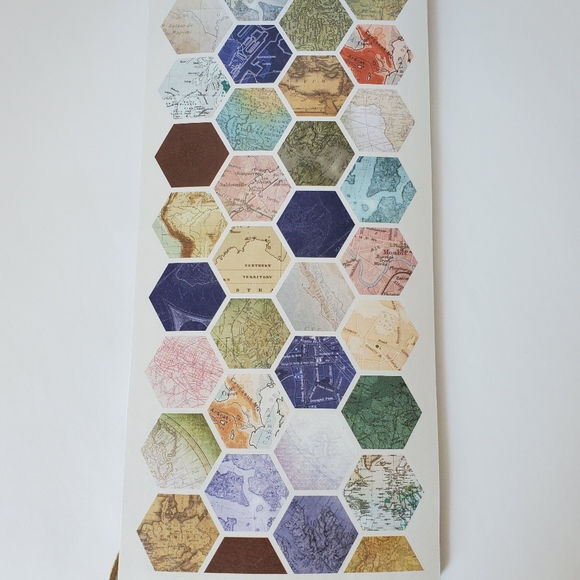 Travel Voyage Sticker Book - Picture 10 of 16